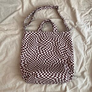 Baggy duck bag in trippy checker